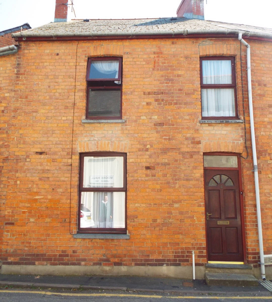 4 Queens Terrace, Lucas Property Holding